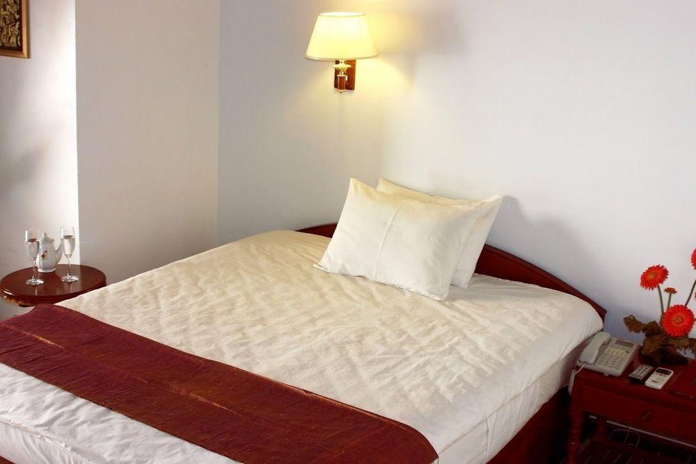 סיאם ריפ Mom'S Guesthouse מראה חיצוני תמונה